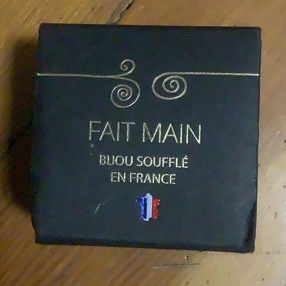 Pyrones Glass Ring, Handmade in France. Heart shaped. Adjustable. - Picture 4 of 4